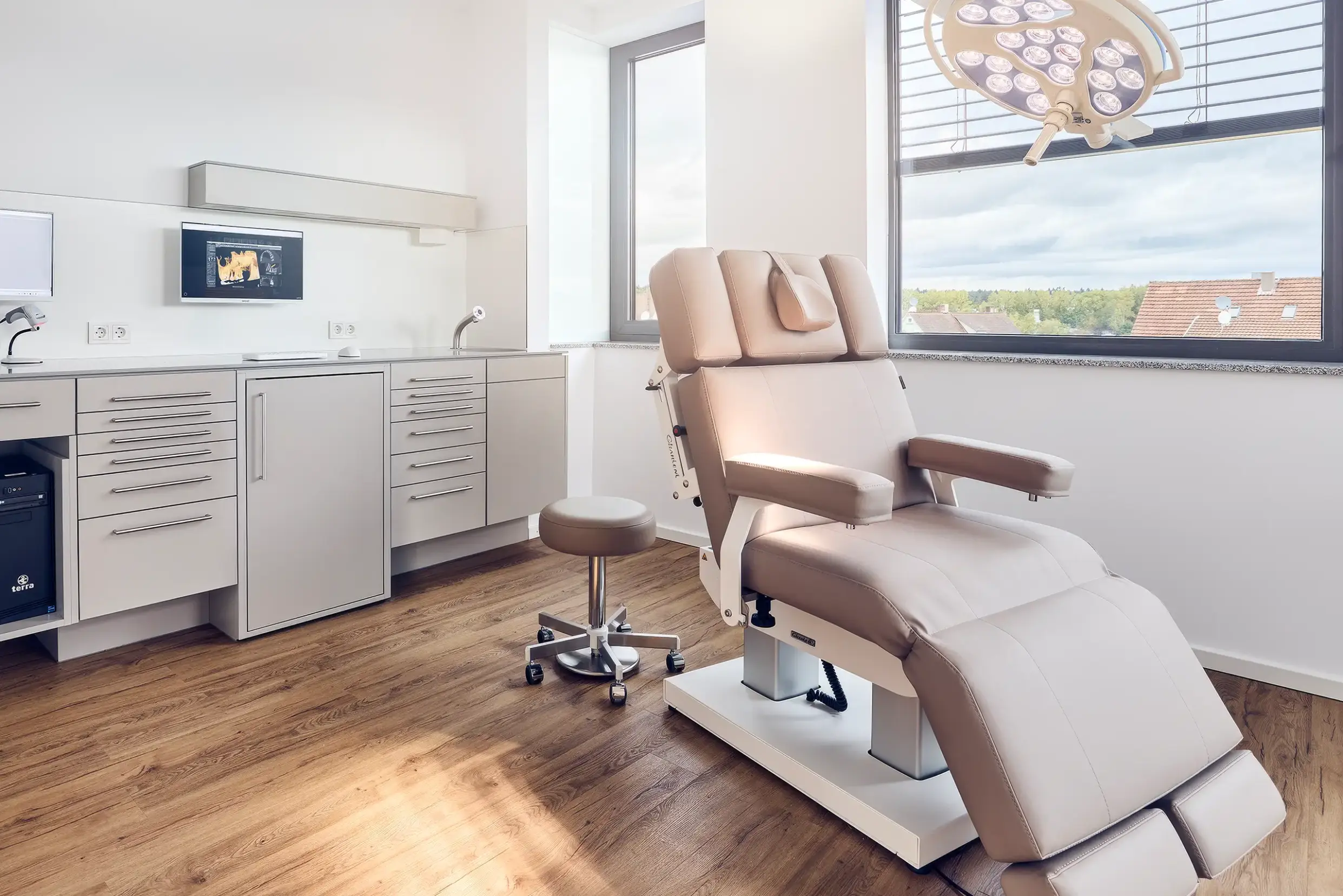 Praxisklinik Kochel - Empfang